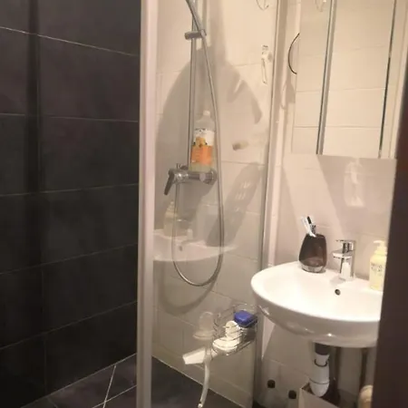 Apartment Bright And Charming 37 M Ideal For 2 In Paris